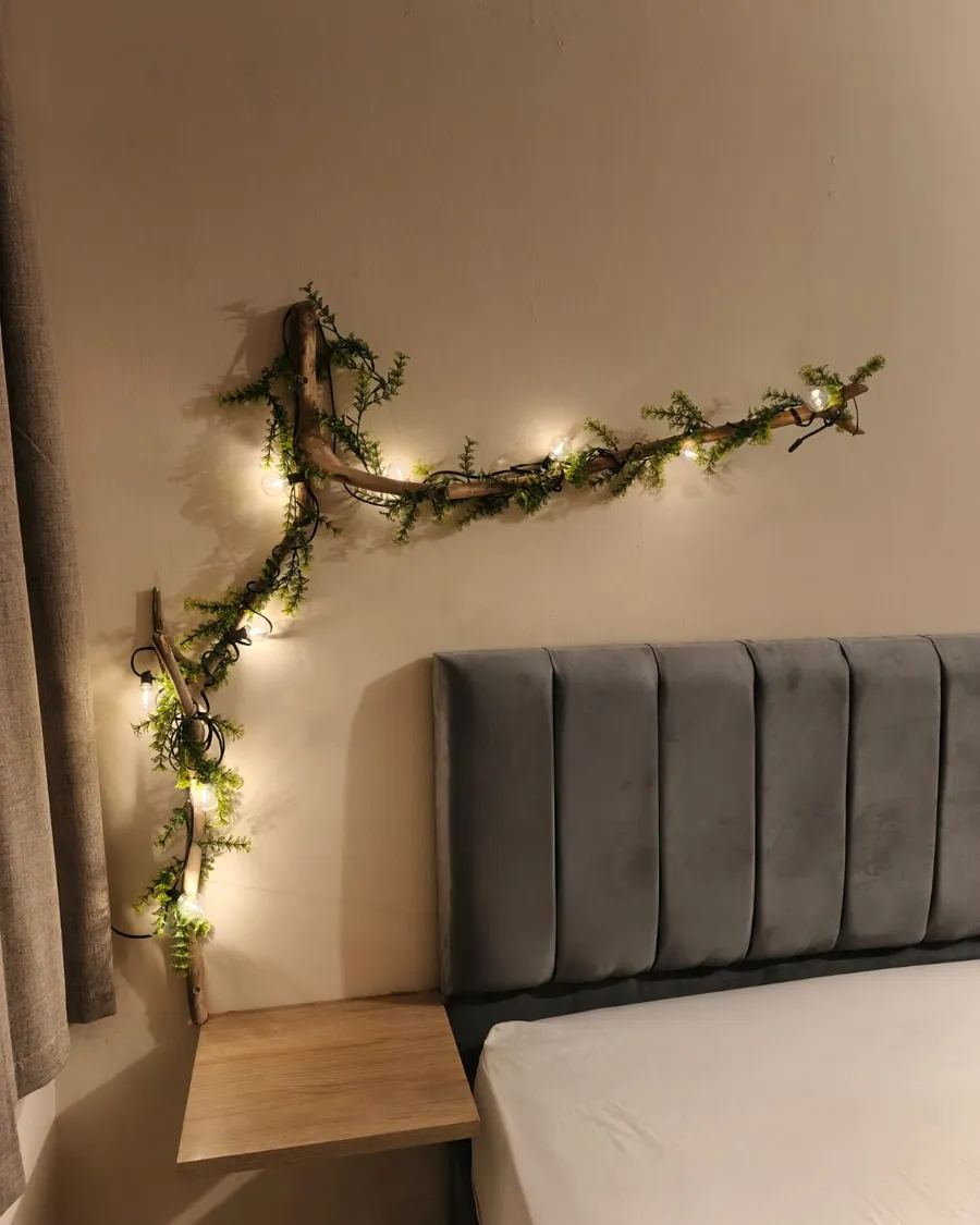 Bedroom detail
